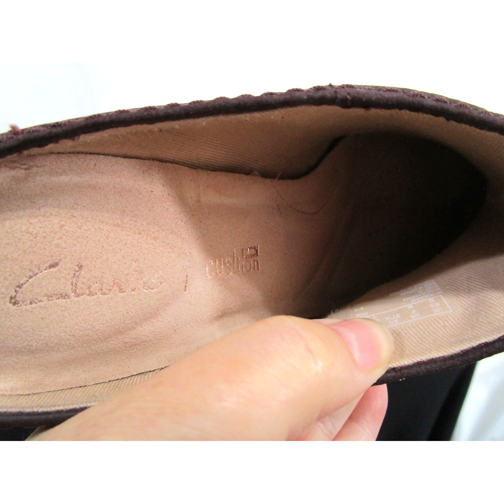 EUC! Clarks Spiced Isla Aubergine Leather Med. Heel Mules Women 7 M - Picture 9 of 10